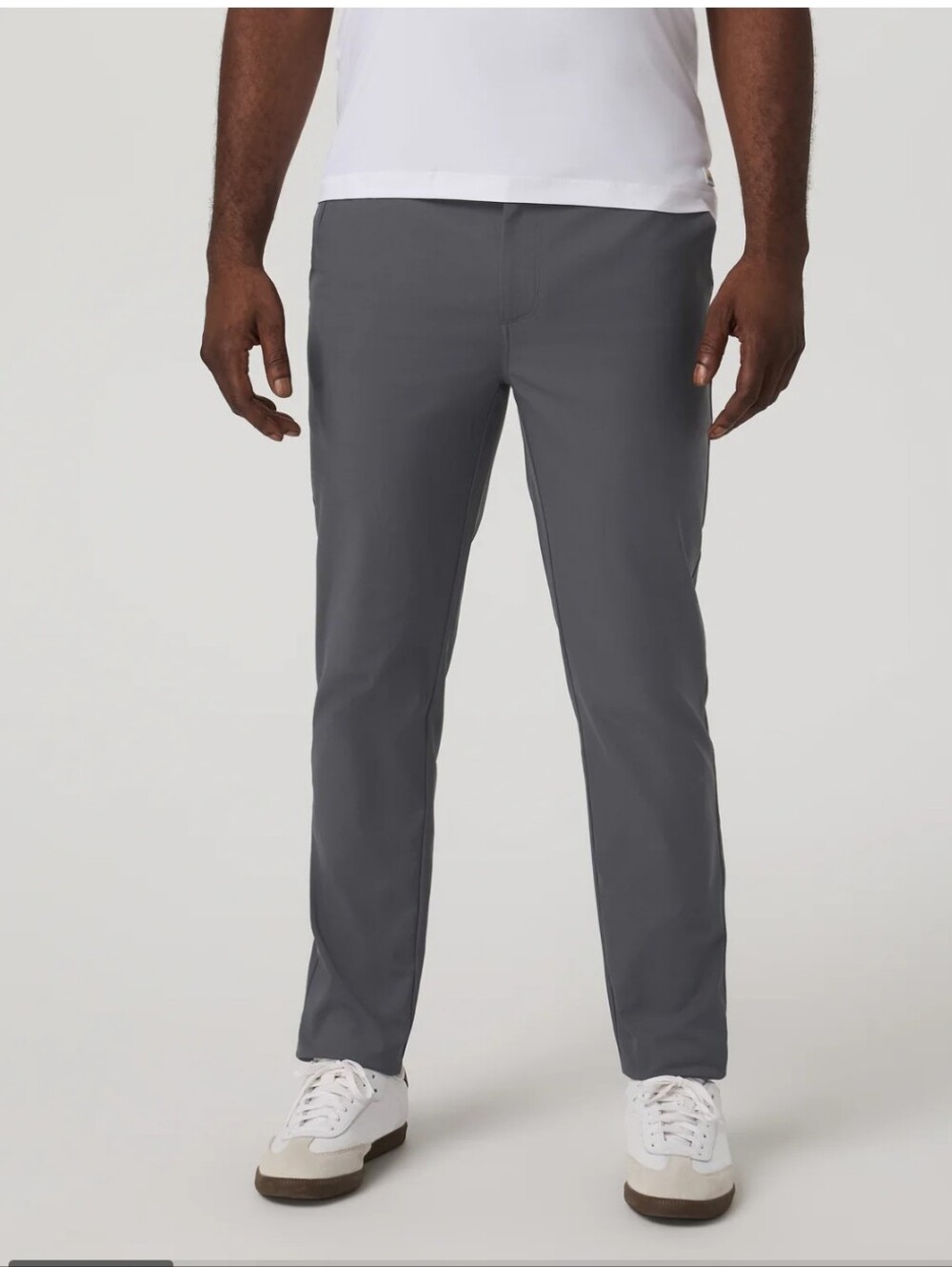 Vuori Cascade Tech Chino Pants Athletic Slim Fit In Charcoal Style V247 Size 34